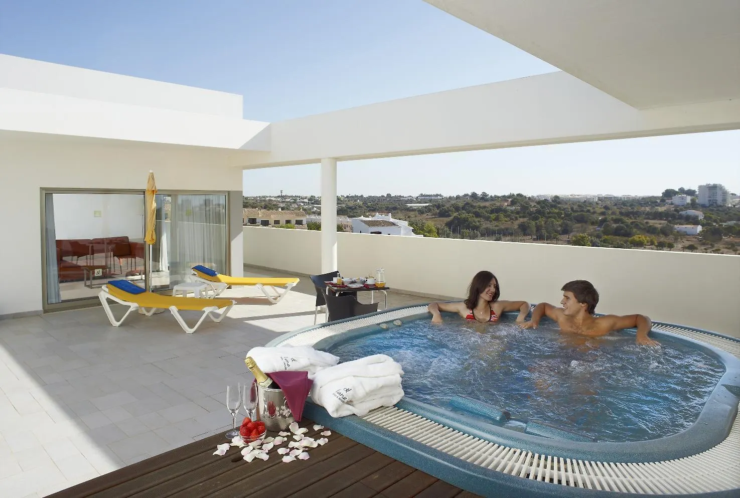 Pelican Alvor 4*,